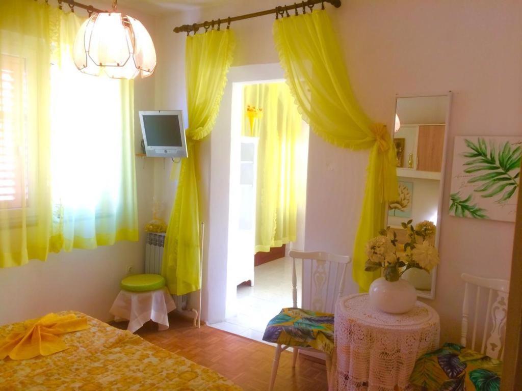 Villa Marga Jelsa  Luaran gambar