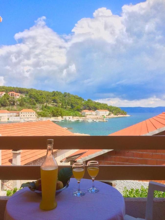 Villa Marga Jelsa  Luaran gambar